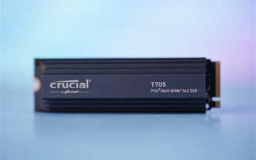 2tb ：突破PCIe 5.0 SSD性能极限！英睿达T705 2TB SSD评测：最高读取14500MB/s 缓外也有1.3GB/s